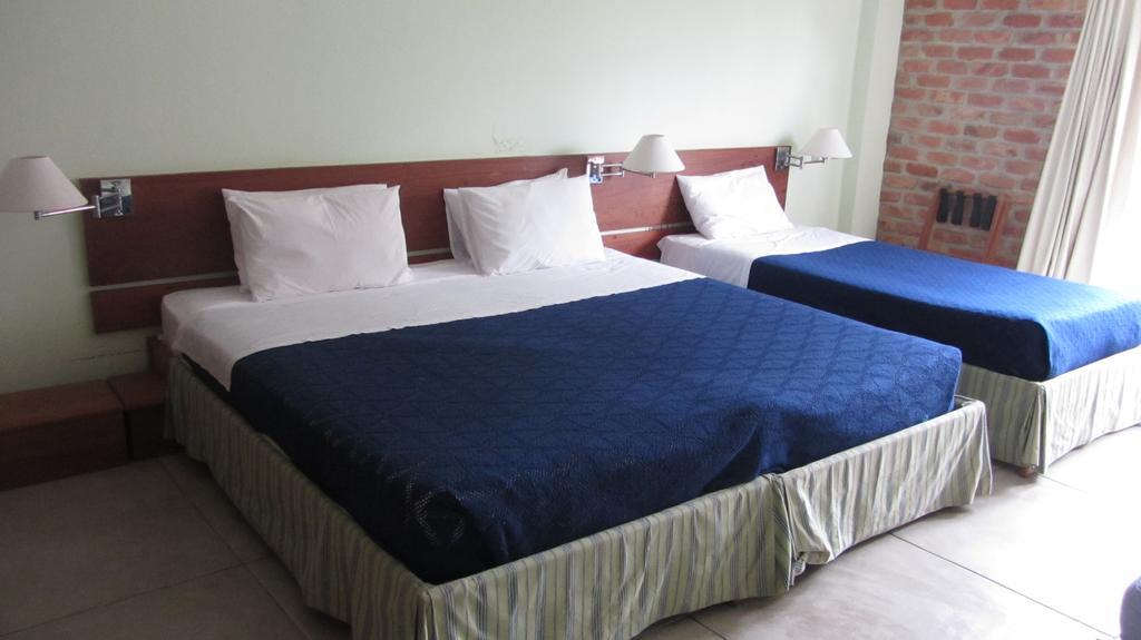 Pilar Inn